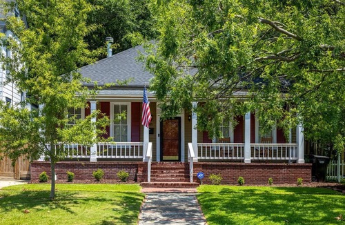 Columbus House | Timeless Midtown Craftsman 2BR, 2BA 15 Mins to Ft Moore