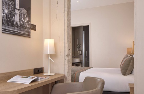 Paris City Center Hotel | Timhotel Le Louvre