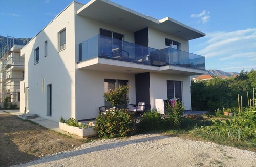 Kastel Gomilica Apartment | Tina Little Paradise
