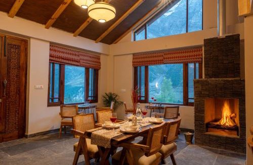 Keylong House | Tinan Khar
