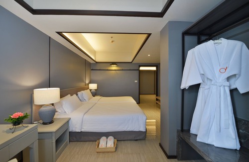 Bang Kadi Hotel | Tinidee Hotel Bangkok Golf Club