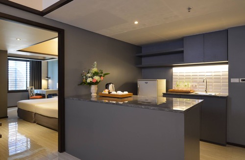 Bang Kadi Hotel | Tinidee Hotel Bangkok Golf Club