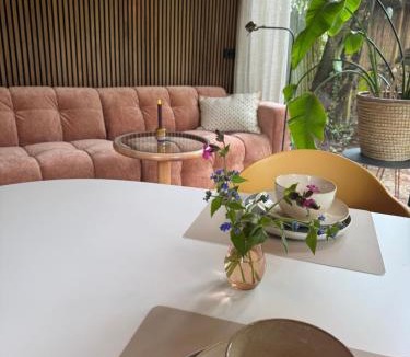 Oosterbeek Ski Chalet | Tinkerbell