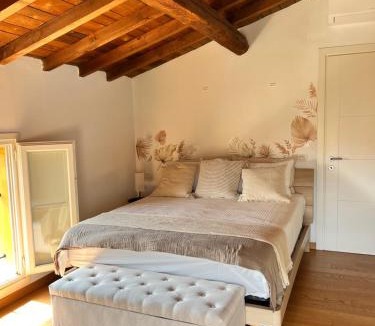 San Faustino-Madonnina-Quattroville Apartment | Tintoretto 15