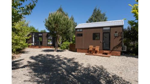 Ettrick House | Tiny Away Benger Garden 1 by Tiny Away
