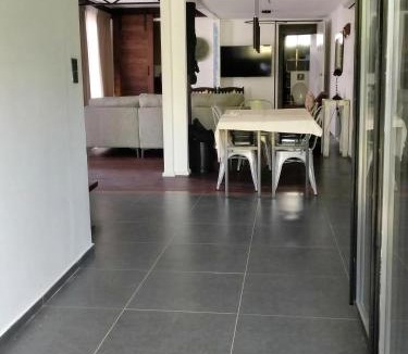 Mele House | Tiny Black Loft