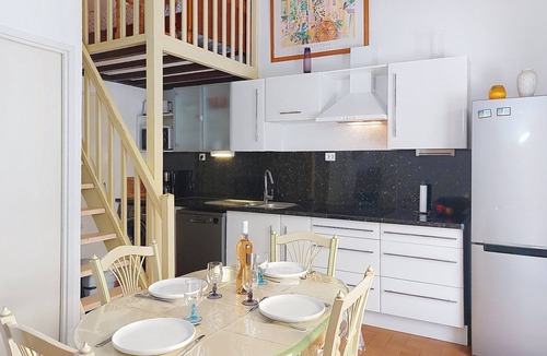 La Motte House | Tiny Blue by Interhome