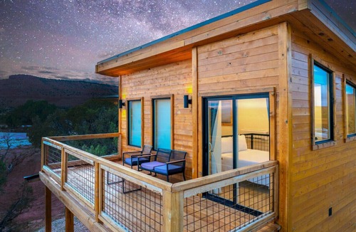 Kanab Cabin | Tiny Cabin, #2 Jackson Flat View @ The Cedars
