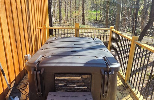Wales Center Cabin | Tiny Cabin Getaway Hot Tub Overlooking the Woods