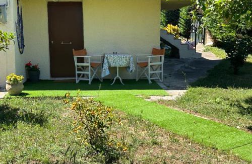 Killini Apartment | Tiny Comfort House