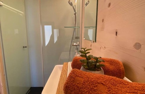 Unterseen Cabin | Tiny Eco Lodge Eiger - Best Views to Jungfrau
