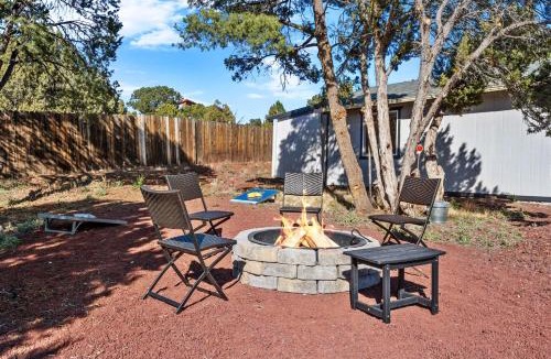 Williams Cabin | Tiny Elk Cabin - 1BR Wilderness Retreat Near Grand Canyon w Outdoor Fireplace
