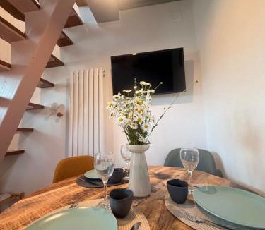 Brebu Nou Villa | Tiny Folk