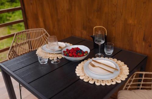 Salatrucel House | Tiny Heaven Cabin