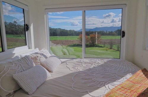 Kangaroo Valley House | Tiny Home, Big Views - Farm Stay in Kangaroo Valley