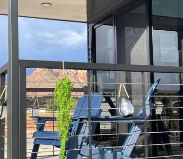 Apple Valley Other | Tiny Home Lodge near Zion and Bryce National Parks Hot Tub Coyote Moon