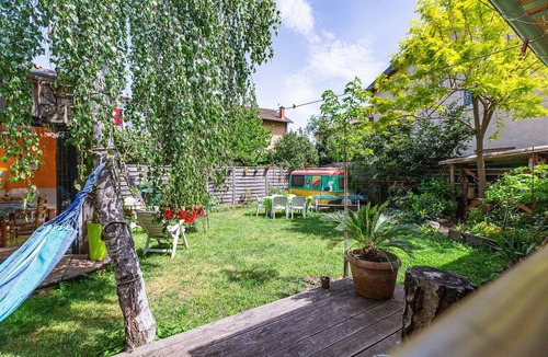 Lamastre House | Tiny Home "Logement Bourbon - Heart of Ardèche" with Private Terrace, Shared Garden & Wi-Fi