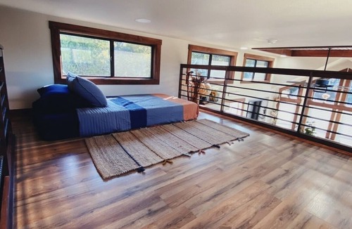 Annetta North House | Tiny Home - Peaceful and Secluded