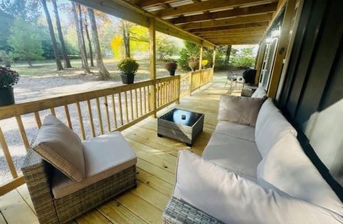 Oakland Cabin | Tiny Home with 2BR and 2 baths