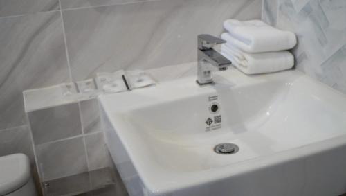 Cherngtalay Hotel | Tiny house bangtao phuket
