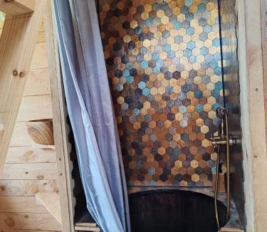 Huelgoat Ski Chalet | Tiny house a la ferme
