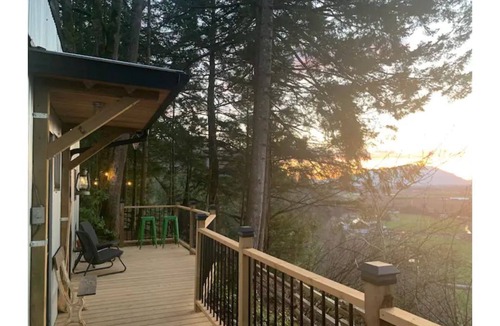 Sardis House | Tiny House Big View