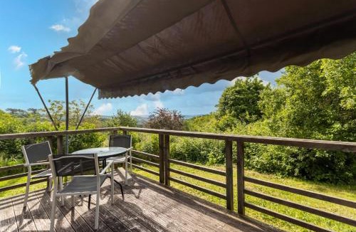 Auriac-du-Perigord House | Tiny House, Clim et Bassin