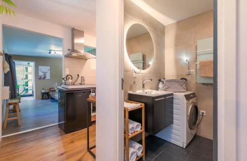 Nijmegen Apartment | Tiny house - fietsverhuur, eigen keuken en badkamer