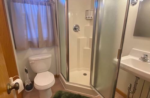 Deleware House | Tiny House near Manchester, Iowa