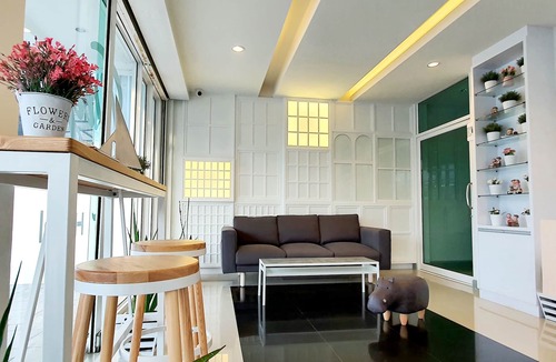 Pak Nam Hotel | Tiny Krabi Hotel