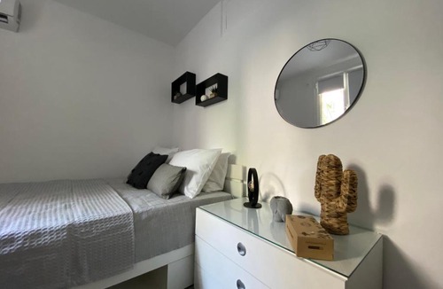 Kifisia Apartment | Tiny Little House
