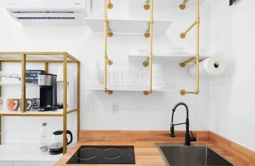 Piedmont Avenue Apartment | Tiny Living; Big Style