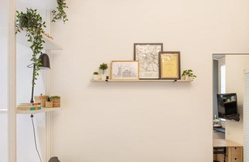 Porta Venezia Apartment | Tiny & Tidy Studio in the key area of Milan
