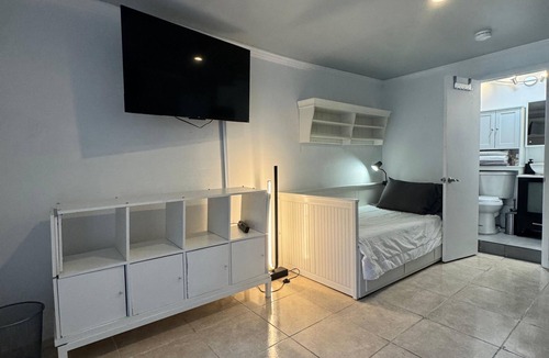 Miami Springs Bed & Breakfast | Tiny Tropical Retreat Miami