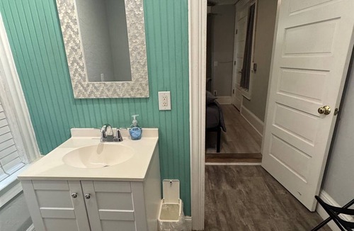 Downtown Orlando Apartment | TINY unit in cottage in the middle of Downtown