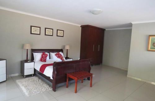 Marloth Park Hotel | Tinyiko Kruger Lodge