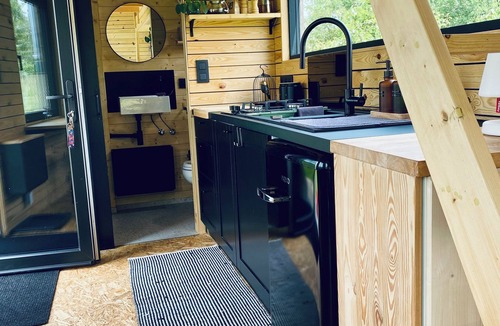 Floreffe House | TinyOze in the heart of the vineyards