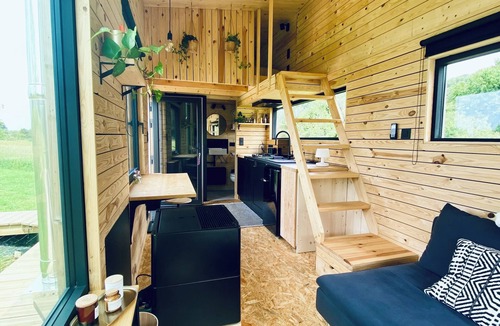 Floreffe House | TinyOze in the heart of the vineyards