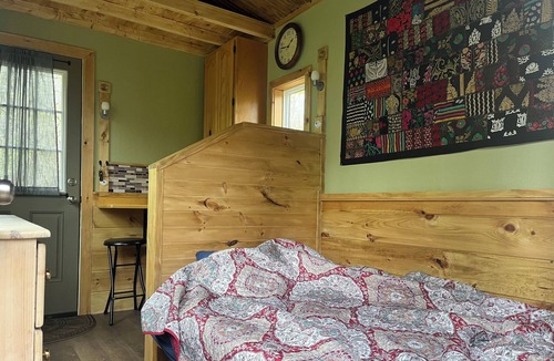 Westford Cabin | TinyTreehouse for Two