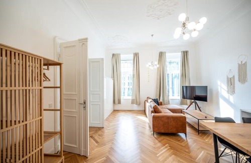 Innere Neustadt Apartment | TIP! Design-Apartment in Toplage 75qm in Szeneviertel