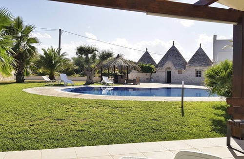Monopoli Villa | Tipical Trulli villa with swimming pool
