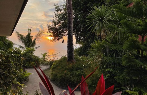 Basdiot Resort | Tipolo Beach Resort
