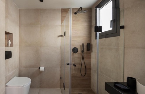 Omonia Apartment | Tipsy Apt 401