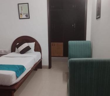 Adarsh Nagar House | Tipsyy Heritage Heights