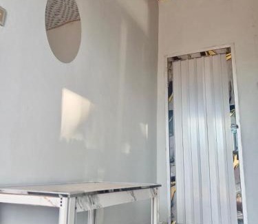 Rote Island Apartment | Tirosa