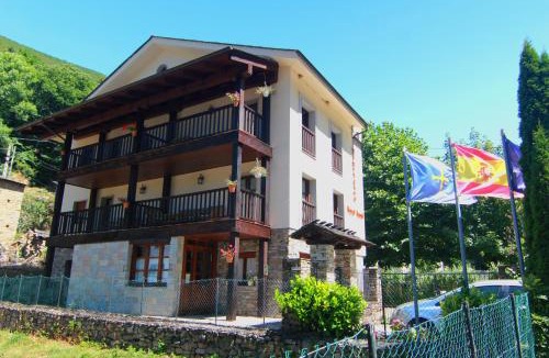 Sisterna Hotel | Tixileiro