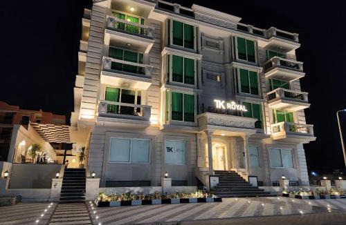 Al Mamsha El Seyahi Hotel | TK Royal & Spa
