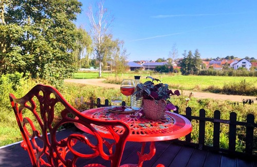 Katzweiler Apartment | TLA/vacation apartment "Goldgrube" directly on the river