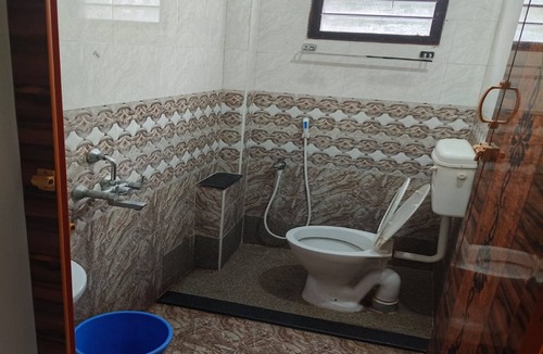 Kalapettai Hotel | TNV Residency