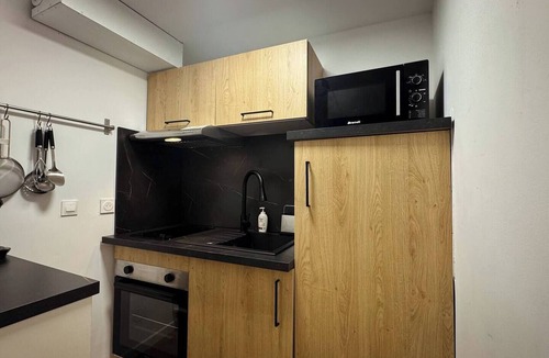 La Rochelle Apartment | To complete